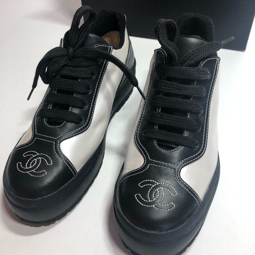 Vintage 90’s CHANEL Collector’s Sneaker